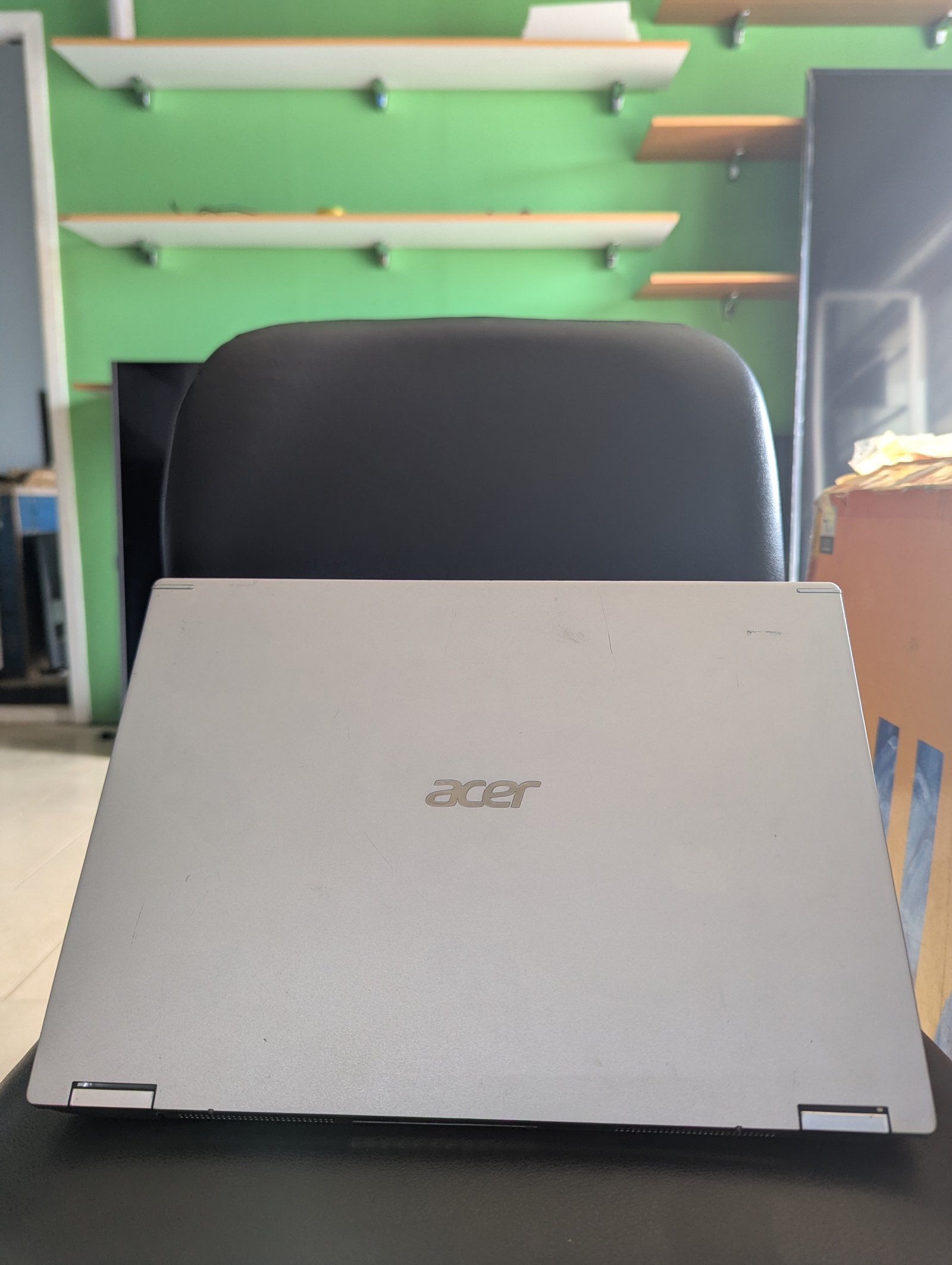Acer laptop 💻 core i5,8th Gen